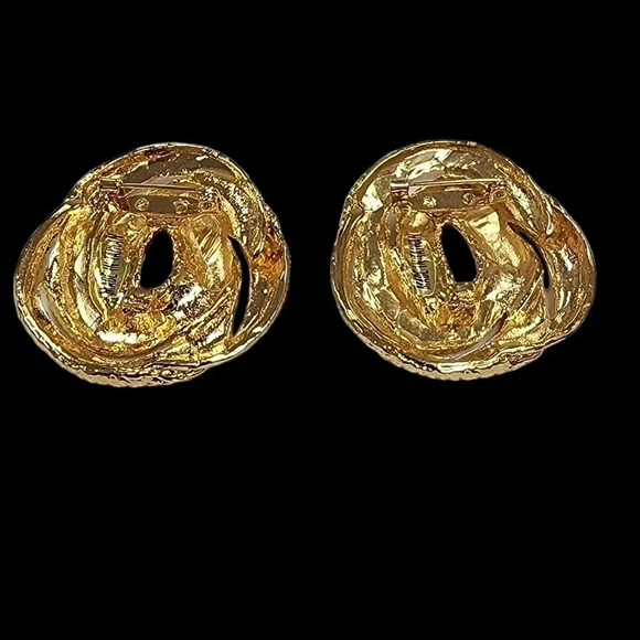 NWOT VINTAGE WOMENS GOLD TONE TWIST BROOCH PINS - Picture 2 of 2